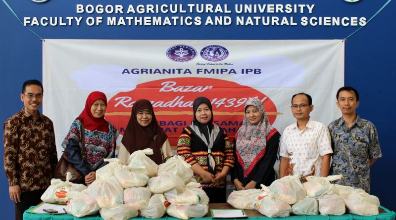 Bazaar Ramadhan Agrianita di FMIPA