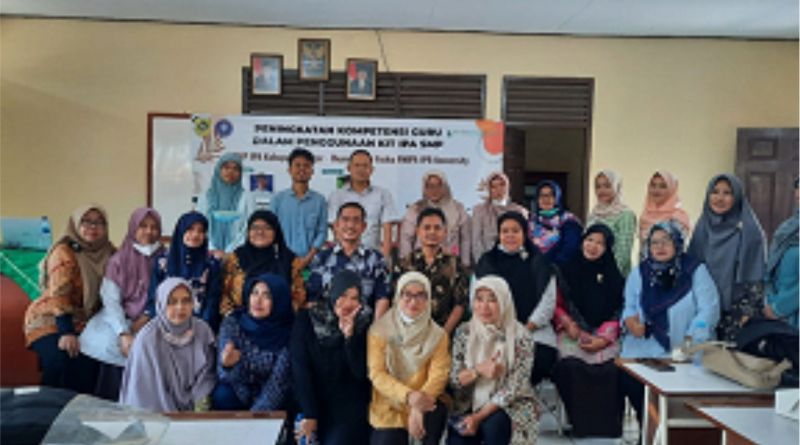 Tim Departemen Fisika FMIPA IPB Kunjungi SMPN 1 Cigombong Berikan Pelatihan Guru